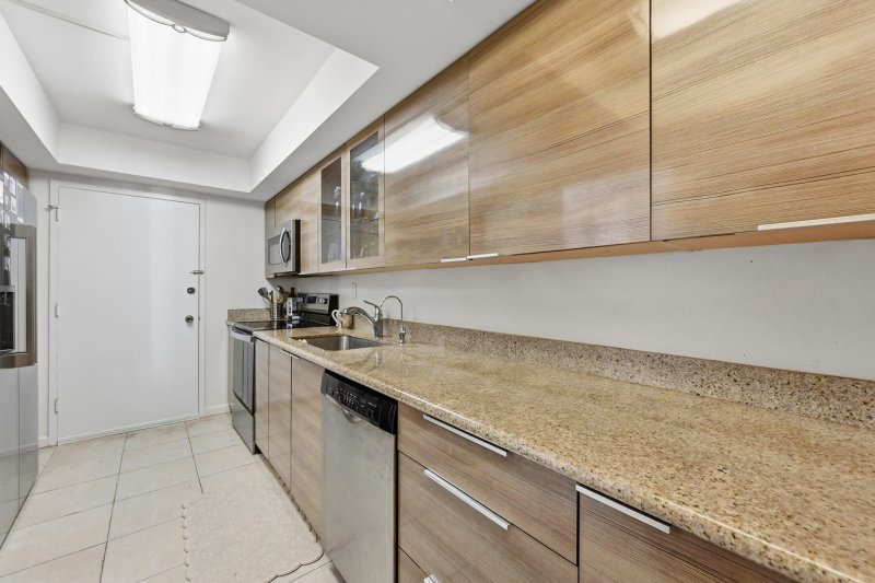 Comprar apartamento en Del Prado South Tower 1502