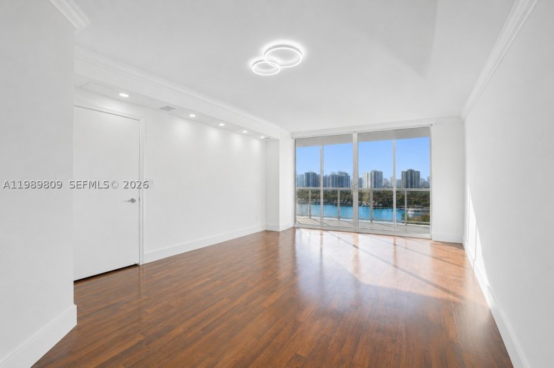 Condo for sale at Harbor Tower at Waterways 1204