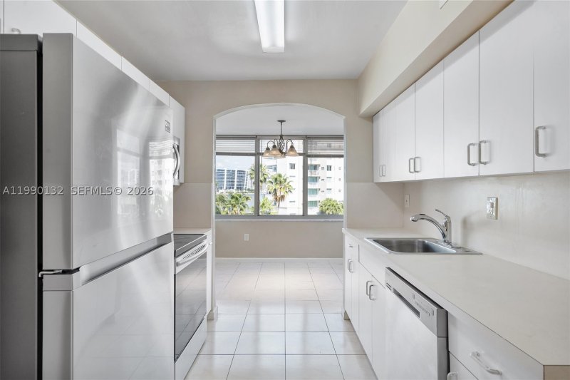 Condo for sale at Caribbean Breeze 456