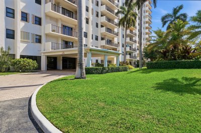 Comprar apartamento en The Summit 506s