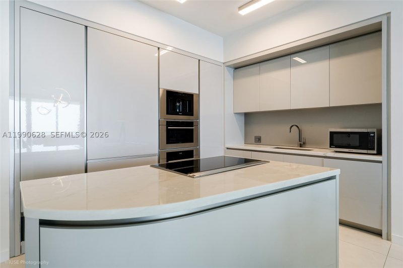 Condo for sale at Residences by Armani / Casa 5103