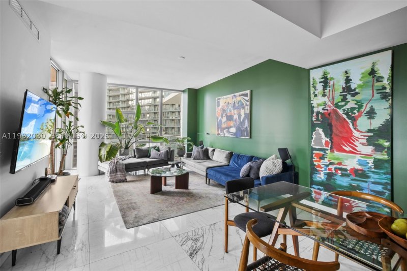 Condo for sale at Paramount Miami WorldCenter 3211