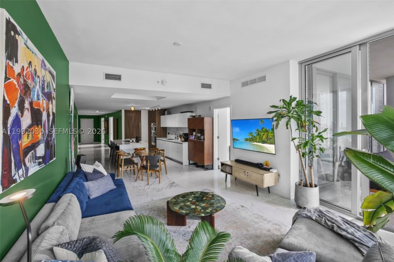 Condo for sale at Paramount Miami WorldCenter 3211