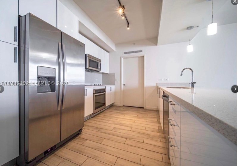 Alquiler de apartamento en Nine at Mary Brickell Village 2105