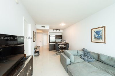 Comprar apartamento no 500 Brickell West Tower 4200