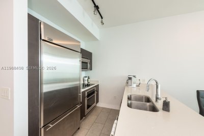Comprar apartamento no 500 Brickell West Tower 4200
