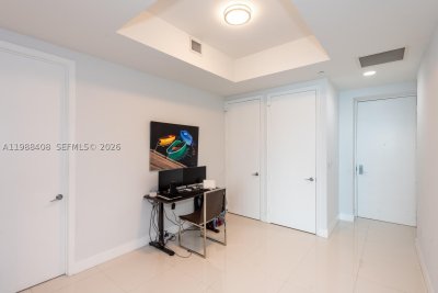 Comprar apartamento no 500 Brickell West Tower 4200