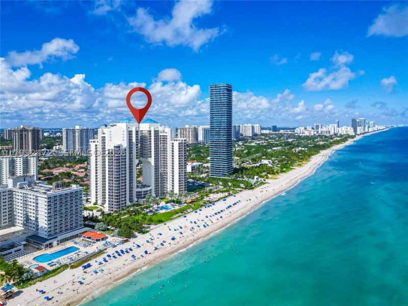 Condo for sale at Ocean One 304
