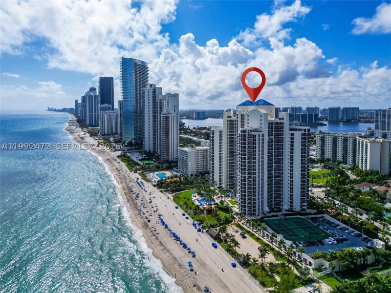 Condo for sale at Ocean One 304