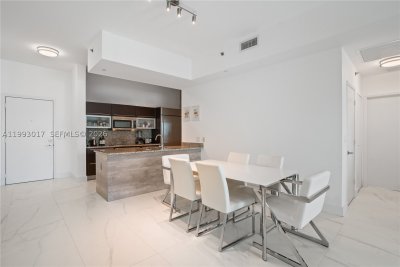 Comprar apartamento en The Plaza Tower I 4101