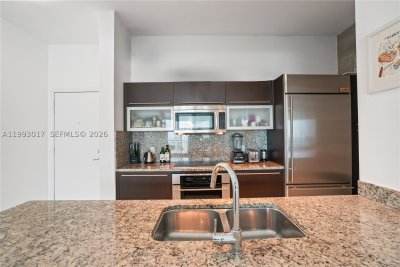 Comprar apartamento en The Plaza Tower I 4101