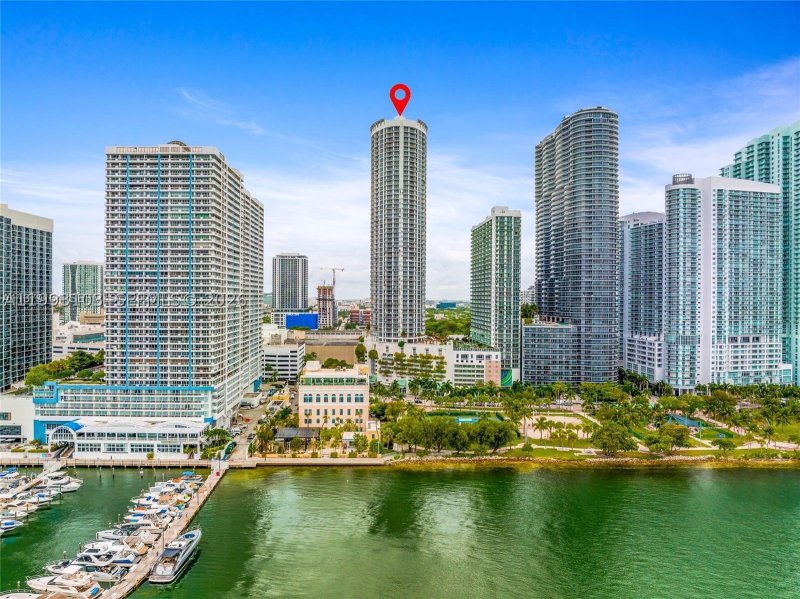 Apartment for rent at Opera Tower 2401