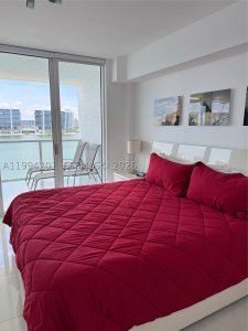 Alquiler de apartamento en Marina Bay Club