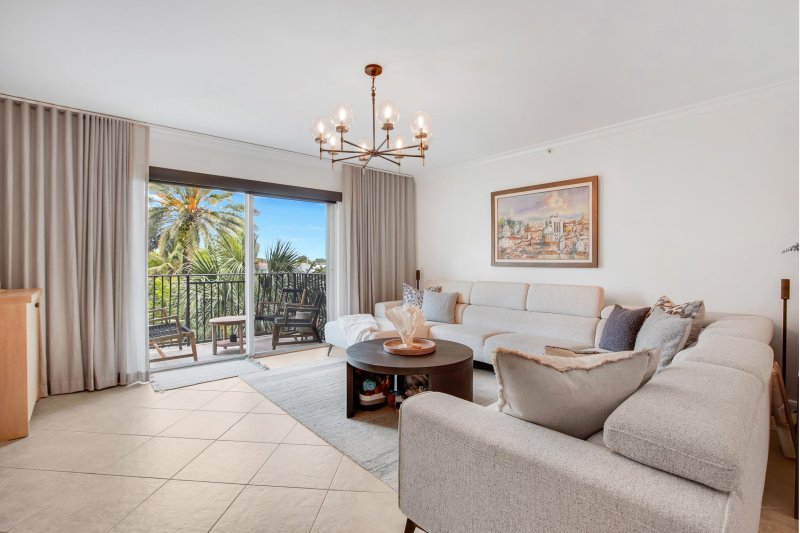 Condo for sale at Villaggio Di Las Olas 410