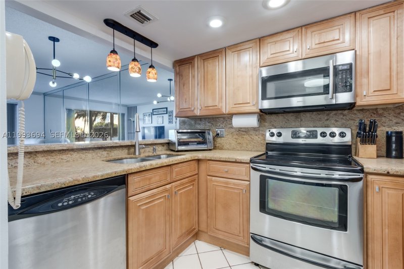 Apartment for rent at The Summit 104N