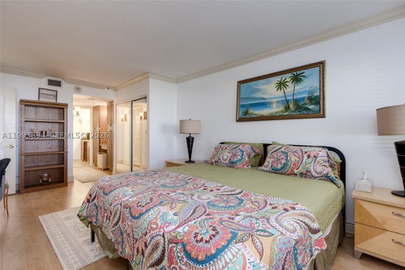 Apartment for rent at The Summit 104N
