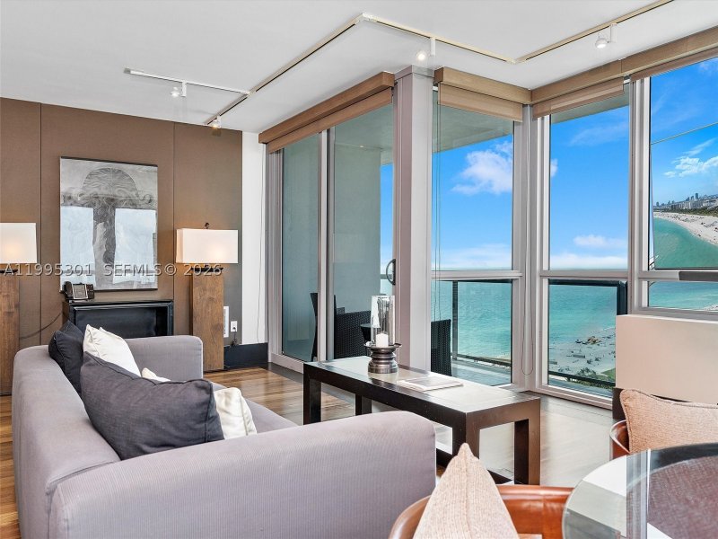 Apartment for rent at Setai 3302