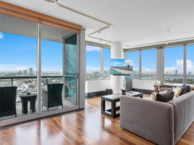 Aluguel de apartamento no Setai 3302