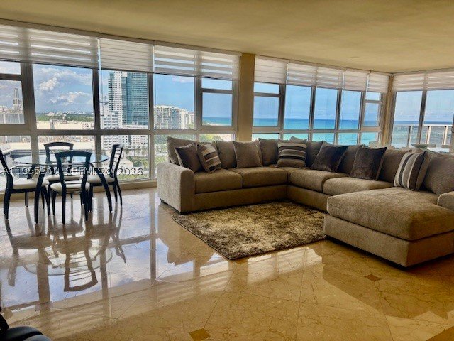 Comprar apartamento en Decoplage PH4