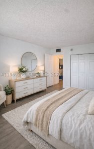 Comprar apartamento no Mark on Brickell 1705
