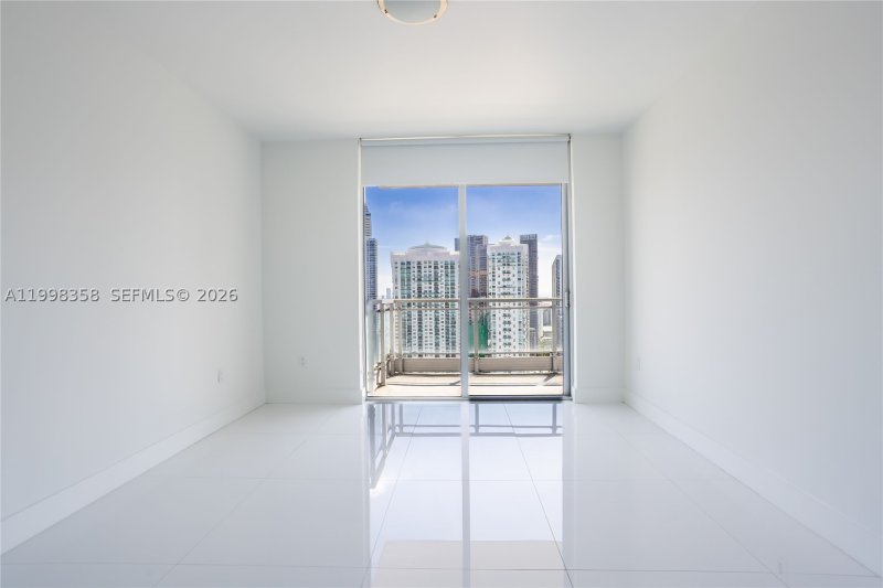 Comprar apartamento en Mint at Riverfront 3512