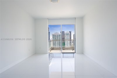 Comprar apartamento en Mint at Riverfront 3512
