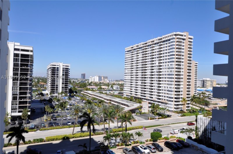 Apartment for rent at Parker Plaza Estates 803