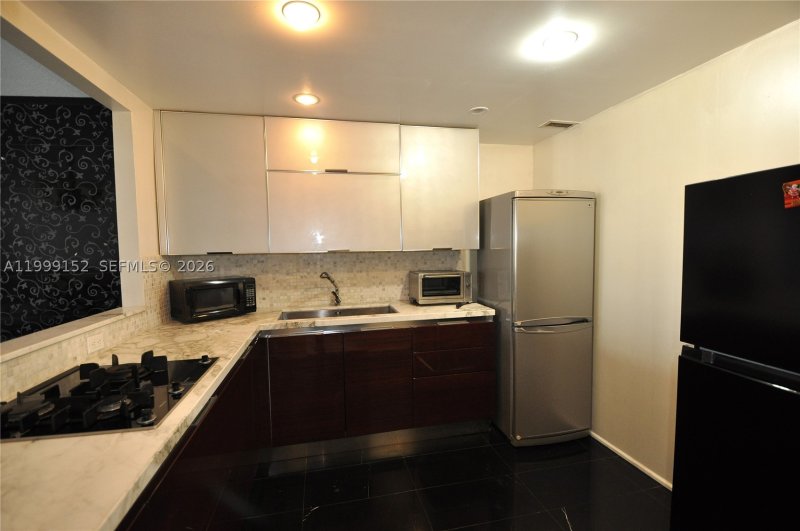 Apartment for rent at Parker Plaza Estates 803