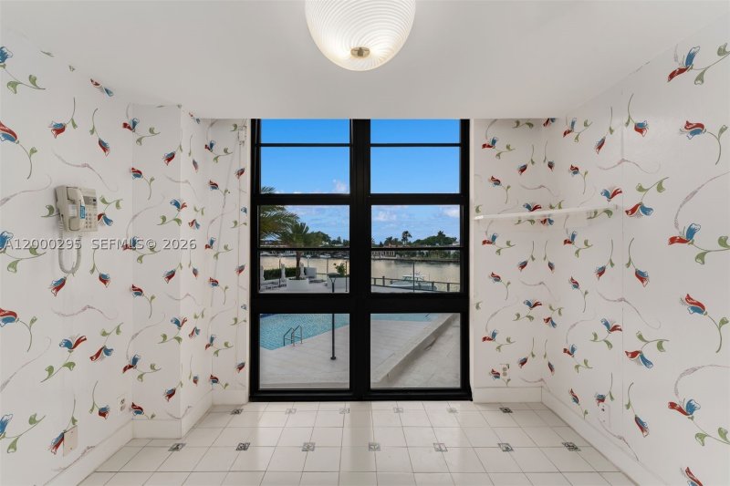 Condo for sale at Tower House 304