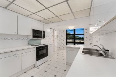 Comprar apartamento en Tower House 304