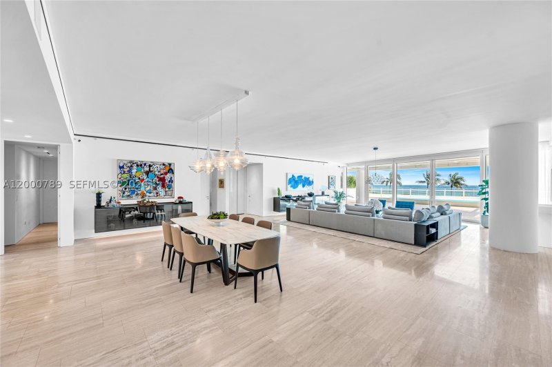 Comprar apartamento en The Surf Club Four Seasons Condo & Hotel S-201