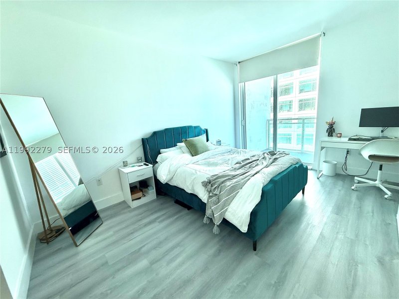 Comprar apartamento no The Plaza Tower I 2706