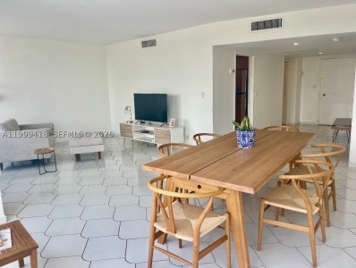 Comprar apartamento en King Cole 311