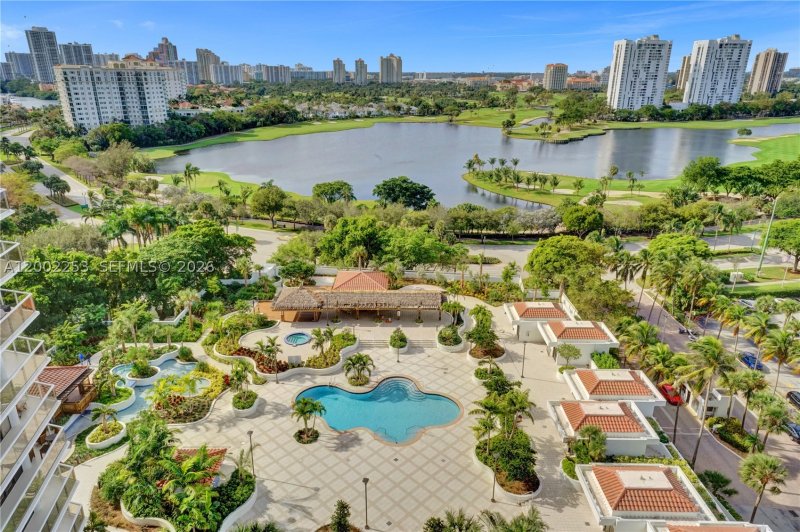 Apartment for rent at Hamptons West 1503