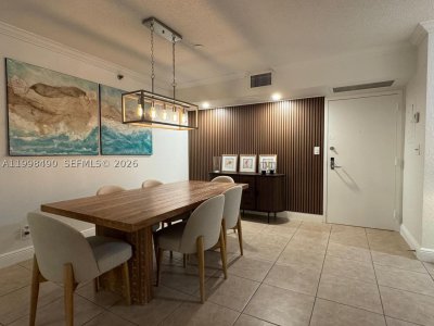 Alquiler de apartamento en Mystic Pointe 300 910