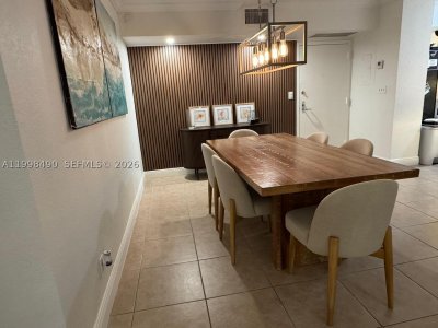 Alquiler de apartamento en Mystic Pointe 300 910