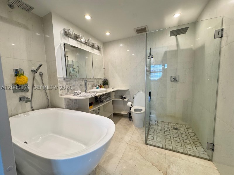 Alquiler de apartamento en The Plaza Bal Harbour ph 20
