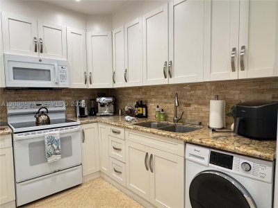 Alquiler de apartamento en The Plaza Bal Harbour ph 20