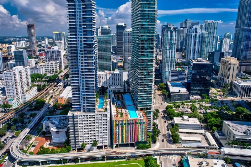 Condo for sale at Dua Miami - SLS Brickell Condo 3111