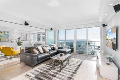 Aluguel de apartamento no Parker Tower 606