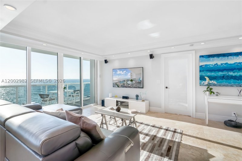 Apartment for rent at Parker Tower 606