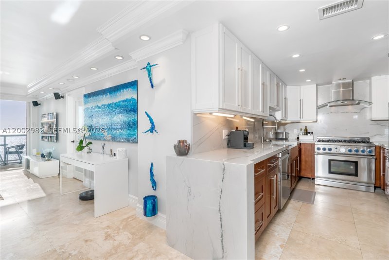 Apartment for rent at Parker Tower 606