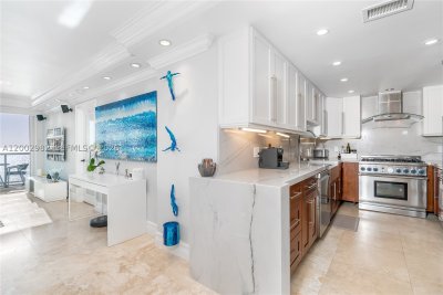 Aluguel de apartamento no Parker Tower 606