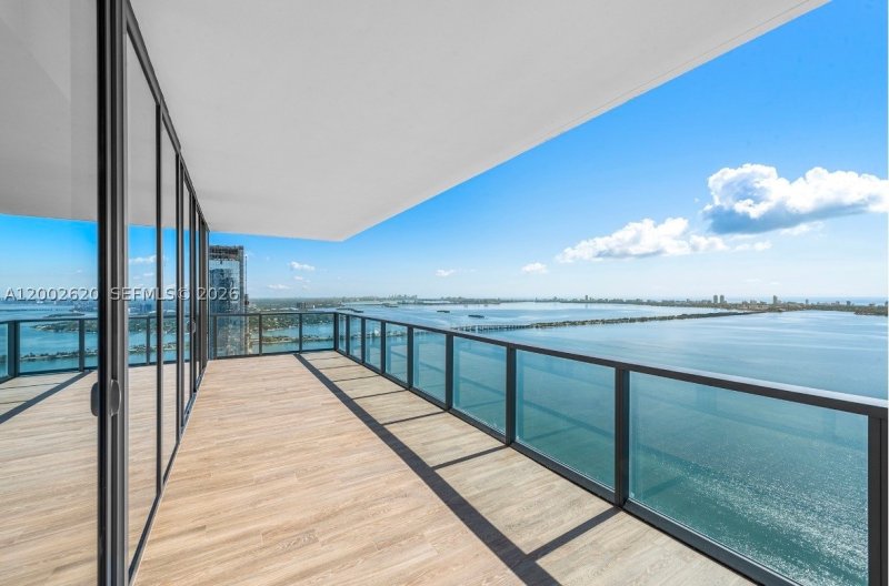Condo for sale at Elysee Miami 4802