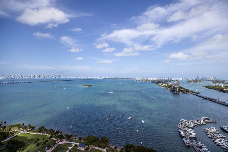 Condo for sale at Opera Tower 3801