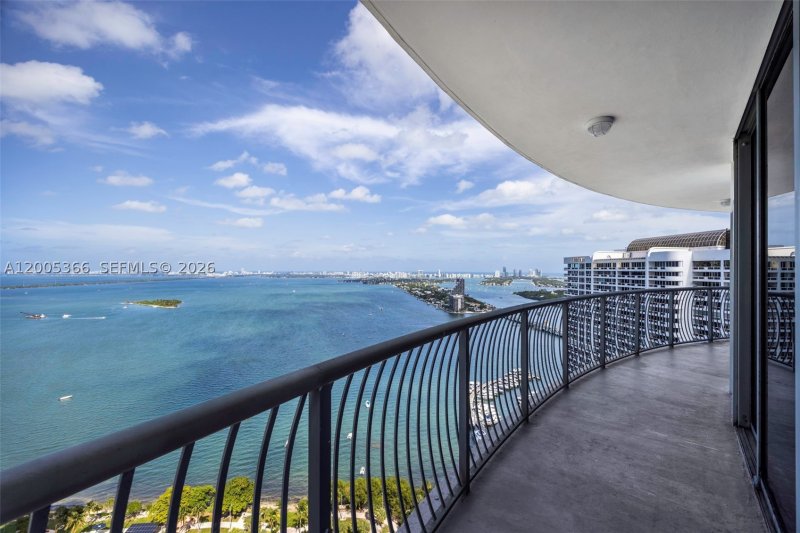 Condo for sale at Opera Tower 3801