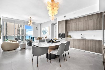 Alquiler de apartamento en Aurora 1002