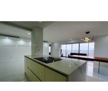 Aluguel de apartamento no Jockey Club 1815
