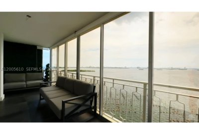 Aluguel de apartamento no Jockey Club 1815