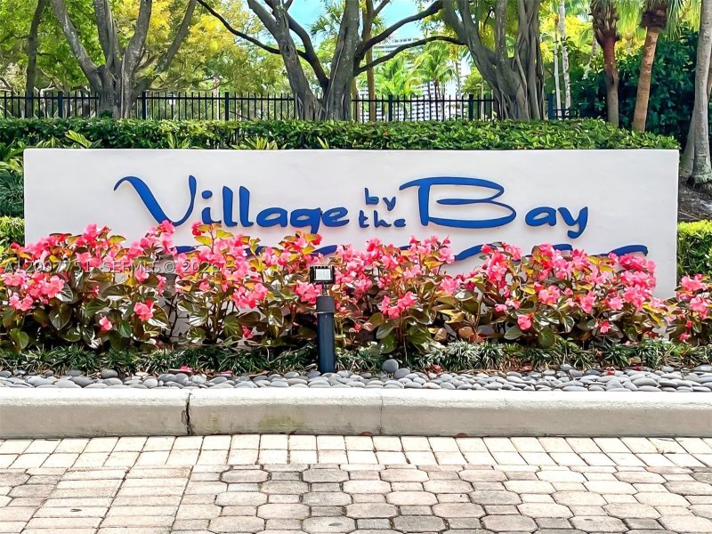 Apartment for rent at Village by the Bay 7201